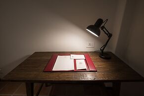 Hotel Roadhouse, Kathmandu - contemporary boutique hotel