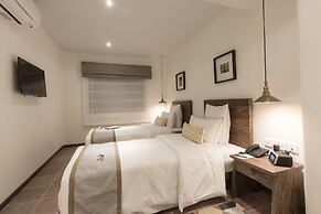 Hotel Roadhouse, Kathmandu - contemporary boutique hotel