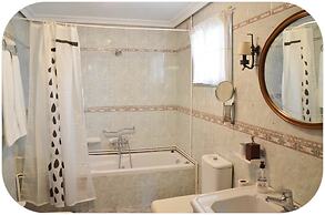 Azahar Apartamentos Heliópolis I