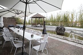 Manli Hotel (Shanghai Pudong Airport Branch)