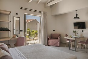 Notos Luxury Studios