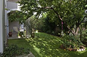 Notos Luxury Studios