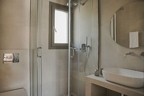 Notos Luxury Studios