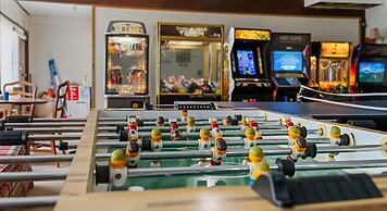 Evergreen Valley Inn by Coolvacay
