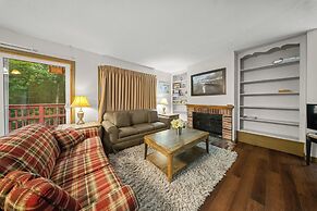 Evergreen Valley Inn by Coolvacay
