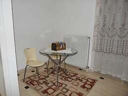 Tripoli Apartments & Rooms