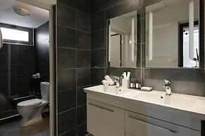 Troulanda Acropolis Suites