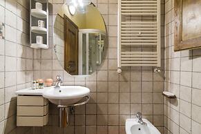 Florence Ariento Romantic Apartment