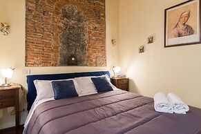 Florence Ariento Romantic Apartment