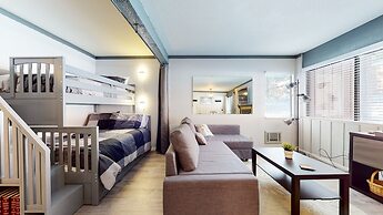 Mammoth Ski & Racquet Club #4 1 Bedroom Condo by RedAwning