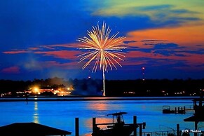 Sea Cloisters 303e 2 Bedroom Condo by RedAwning