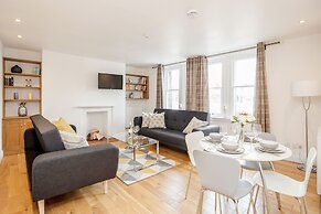 Great Mayfair Apartment - Sleeps 6