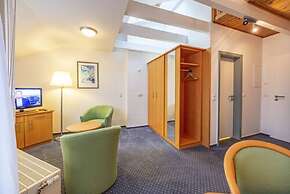Hotel Rostock West im Kritzmow Park