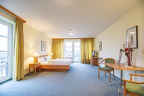 Hotel Rostock West im Kritzmow Park