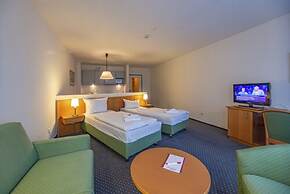 Hotel Rostock West im Kritzmow Park