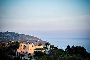 Villa Kete Deluxe Rooms