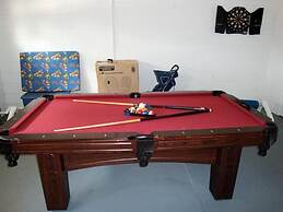 4BR 3BA Home in Indian Creek by CV-2635