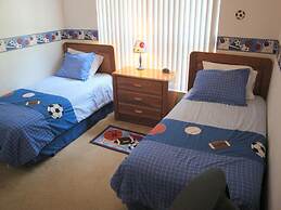 4BR 3BA Home in Indian Creek by CV-2635