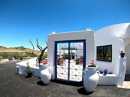 Sirena Vineyard Resort