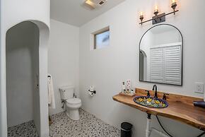 Sirena Vineyard Resort