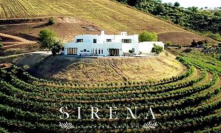 Sirena Vineyard Resort