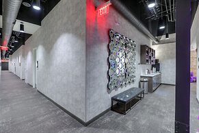 Studio 154 Luxury Hotel