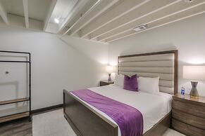 Studio 154 Luxury Hotel