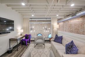 Studio 154 Luxury Hotel