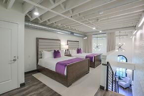 Studio 154 Luxury Hotel