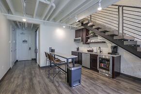 Studio 154 Luxury Hotel