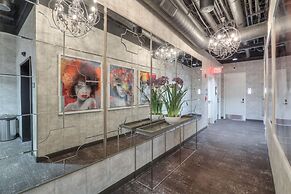 Studio 154 Luxury Hotel