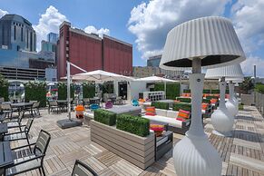 Studio 154 Luxury Hotel