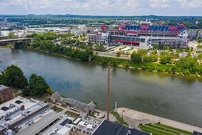 Studio 154 Luxury Hotel