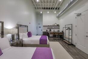 Studio 154 Luxury Hotel