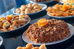 Amendoeira Praia Hotel