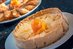 Amendoeira Praia Hotel