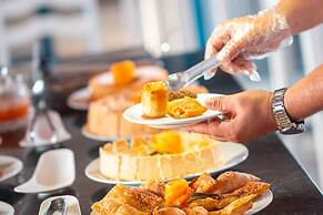 Amendoeira Praia Hotel