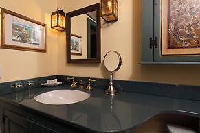 Stonecroft Inn