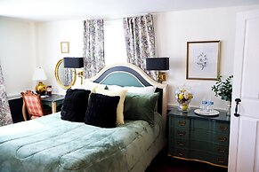 Stonecroft Inn