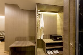 GLOW Sukhumvit 5 by Centropolis