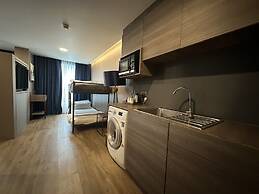 GLOW Sukhumvit 5 by Centropolis