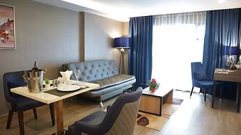 GLOW Sukhumvit 5 by Centropolis