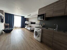 GLOW Sukhumvit 5 by Centropolis