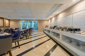 GLOW Sukhumvit 5 by Centropolis