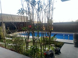 Villa Jaran Jingkrak - Hostel