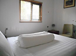 Villa Jaran Jingkrak - Hostel