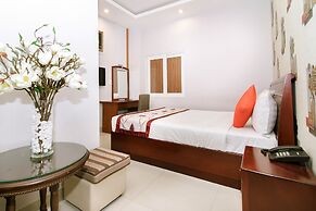 Long Bao Chau Hotel