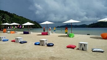 Pangulatan Beach Resort - Dormitory