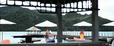 Pangulatan Beach Resort - Dormitory
