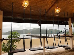 Pangulatan Beach Resort - Dormitory